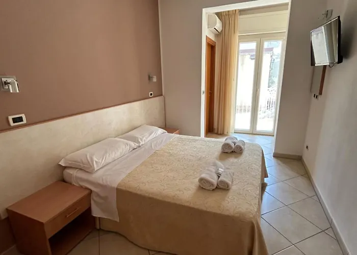 Hotel Favorita Easy Only 3*