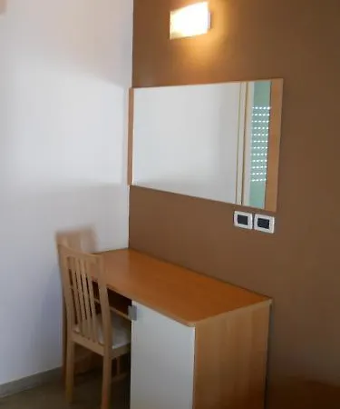 Hotel Hotel Favorita Easy Stay B&B 3*
