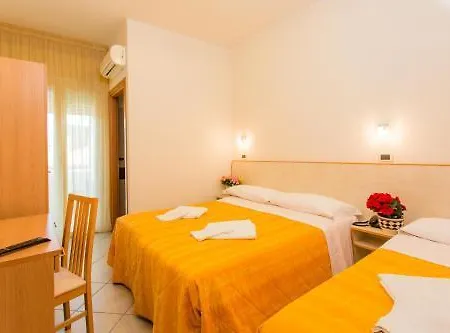 法沃尔利塔酒店 3*