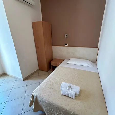 Hotel Favorita 3*