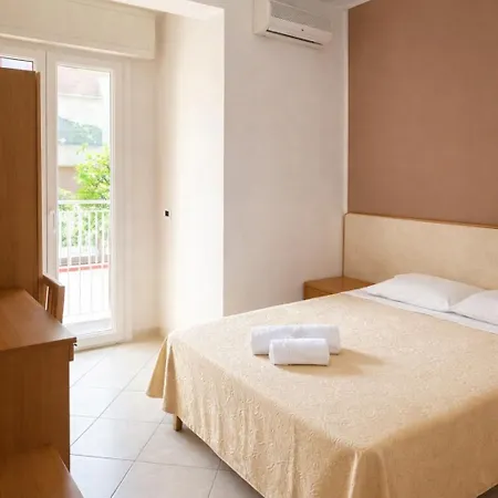 Hotel Hotel Favorita Easy Stay B&B Cesenatico