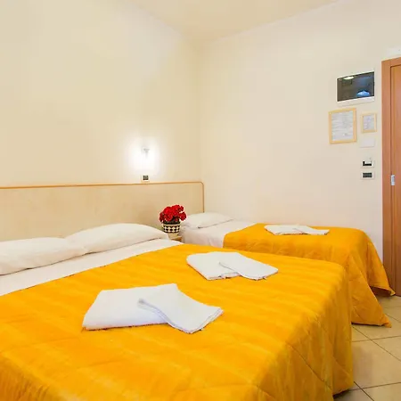 Hotel Hotel Favorita Easy Stay B&B 3*