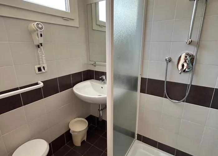 ホテル Favorita Easy Only