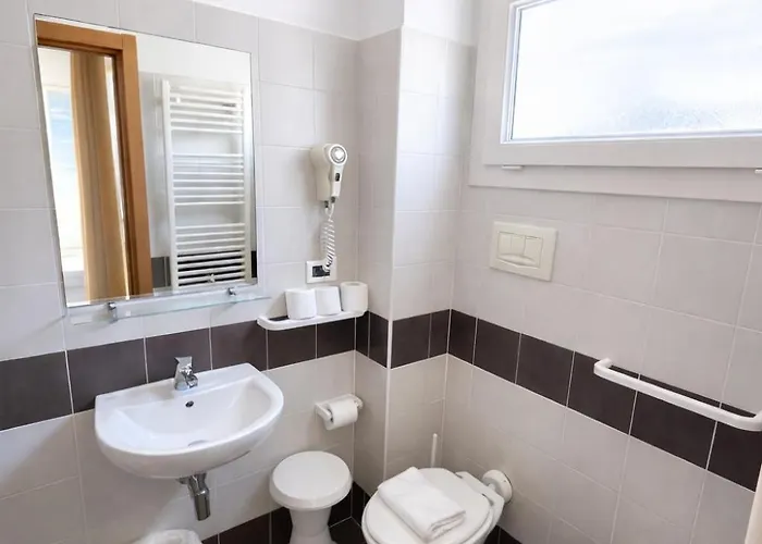 ホテル Favorita Easy Only チェゼナーティコ